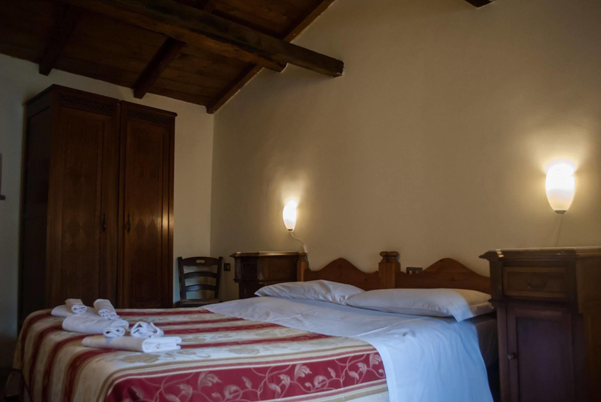 Residenza La Torre Aparthotel Santo Stefano Di Sessanio Εξωτερικό φωτογραφία