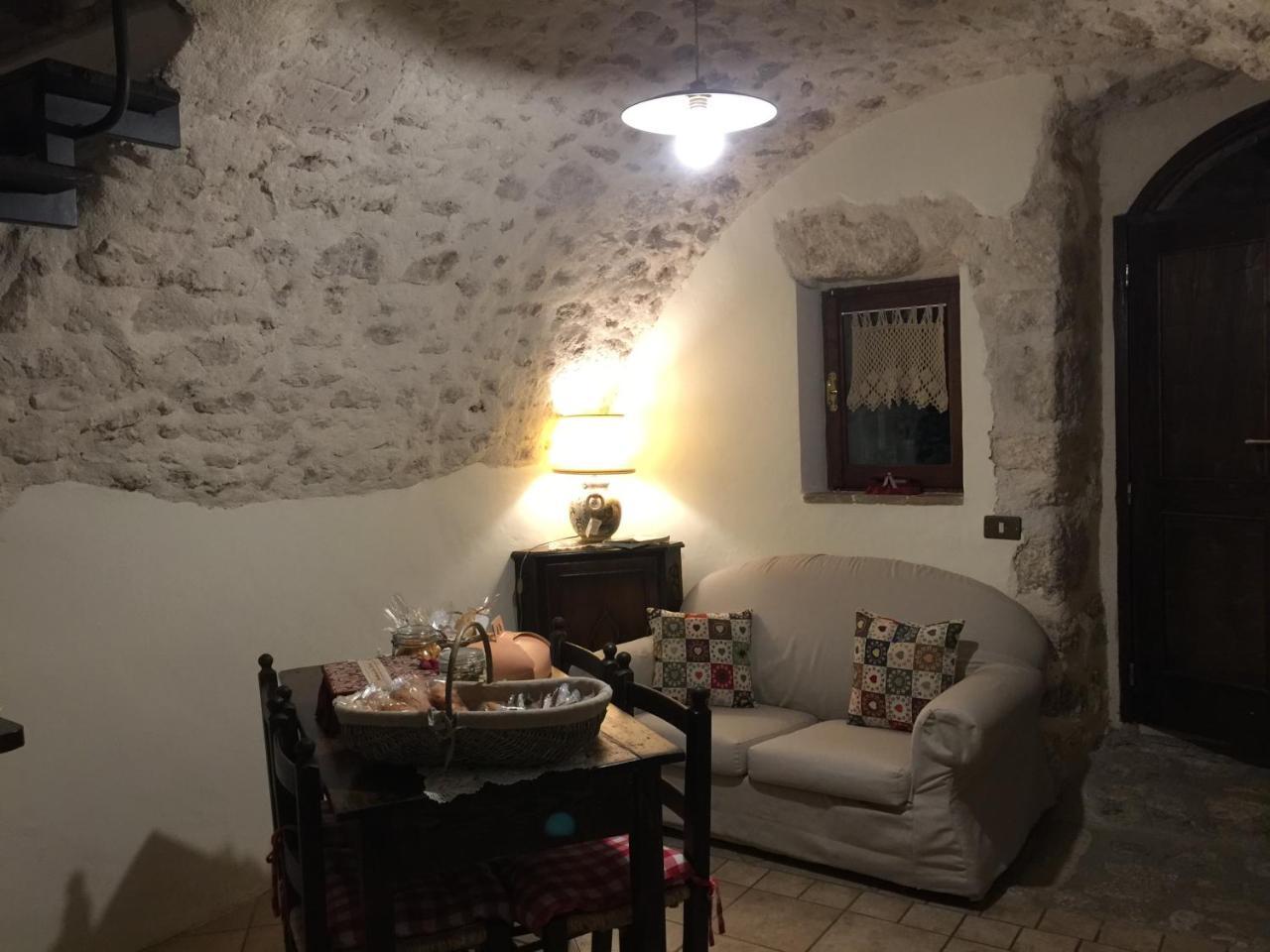 Residenza La Torre Aparthotel Santo Stefano Di Sessanio Εξωτερικό φωτογραφία